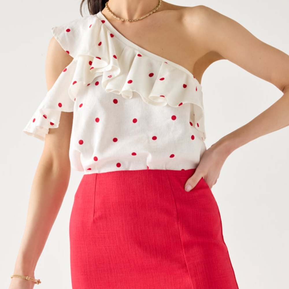 Francesca's One-Shoulder White and Red Polka Dot Tank